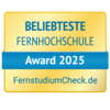 Beliebteste Fernhochschule Beliebteste Fernhochschule Award 2025, verliehen von FernstudiumCheck.de. Das Design ist in Gelb und Blau gehalten.