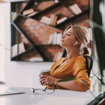 Digital Detox ist eine digitale Verschnaufpause Eine Social Media Pause hat positive Effekte auf Körper und Seele