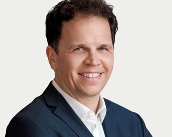 SRH Fernhochschule | Prof. Dr. Stefan Ingerfurth