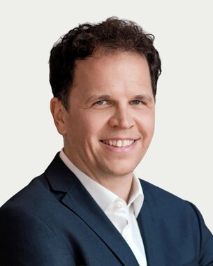 Prof. Dr. Stefan Ingerfurth | SRH Fernhochschule SRH Fernhochschule | Prof. Dr. Stefan Ingerfurth